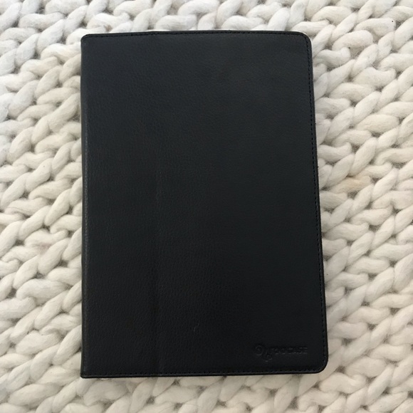 NWOT Leather iPad/ tablet case - Picture 1 of 5